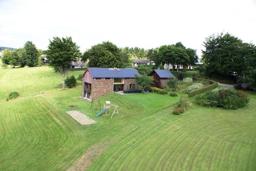 Brochepierre 28 Pers- Vue Exceptionnelle - Malmedy Exterior foto